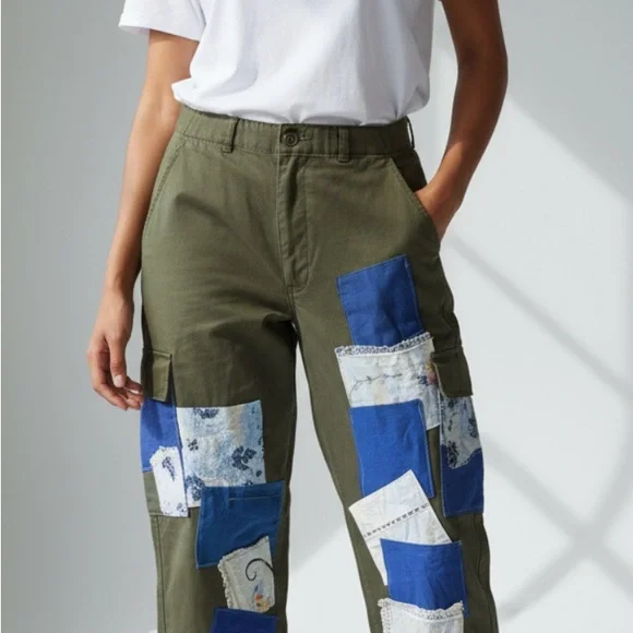 Urban Renewal Remade Embroidered Patched Baker Pant NWT size 30 in olive - Picture 2 of 7